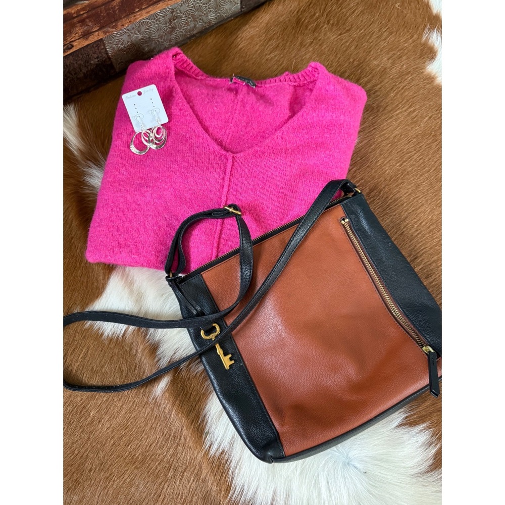Vince Camuto Pink V-Neck Sweater Soft Luxe Knit Relaxed Fit Pullover Womens L